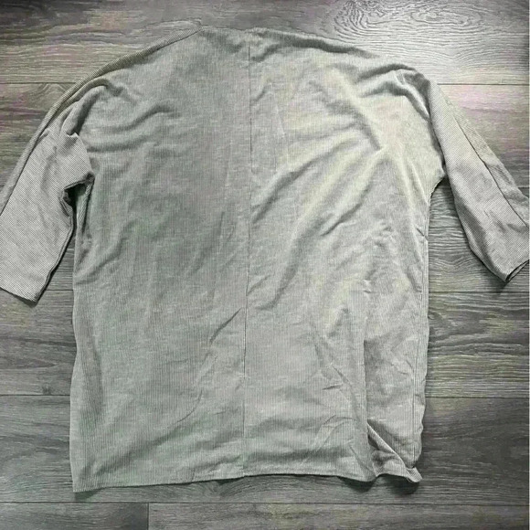 NWT Donni Longline Gray Open Cardigan with Pockets Size OS - Picture 2 of 7